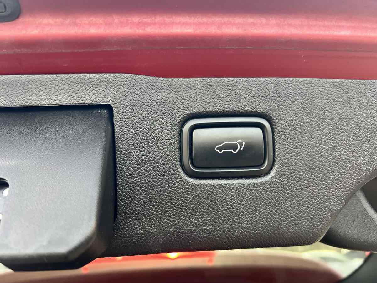 Used 2018 Kia Sorento EX FWD image 26