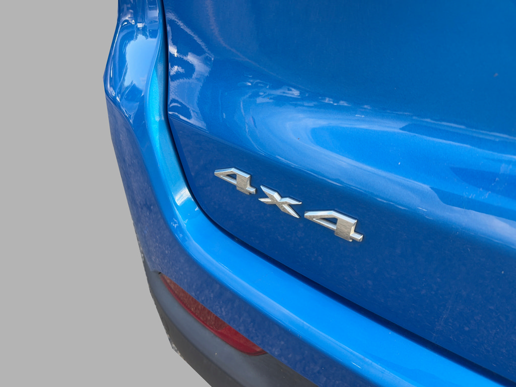 Used 2025 Jeep Compass Limited AWD/4WD image 11
