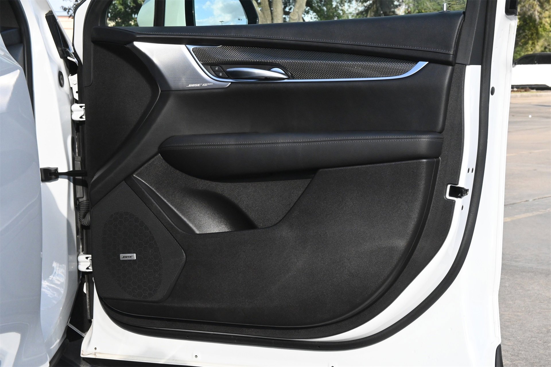 Used 2022 Cadillac XT5 Sportv w/ Technology Package image 28