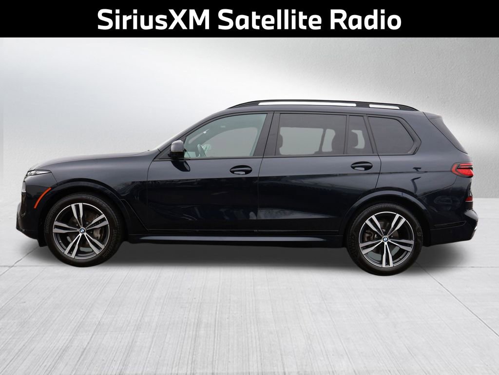 Used 2023 BMW X7 xDrive40i w/ M Sport Package image 9