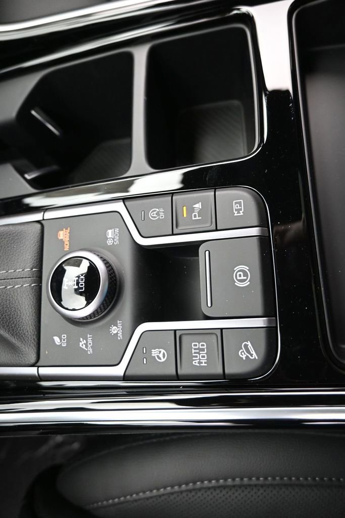 Used 2025 Kia Sorento SX Prestige image 26