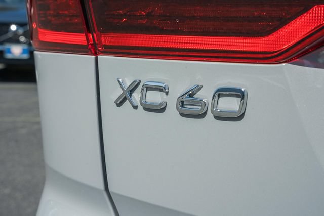 New 2027 Volvo XC60 B5 Ultra AWD/4WD image 10