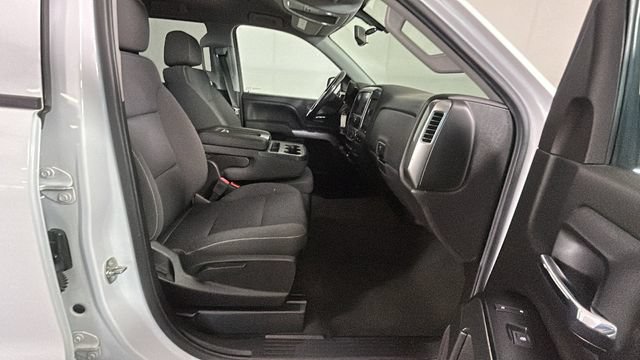 Used 2018 Chevrolet Silverado 1500 LT w/ All Star Edition AWD/4WD image 29