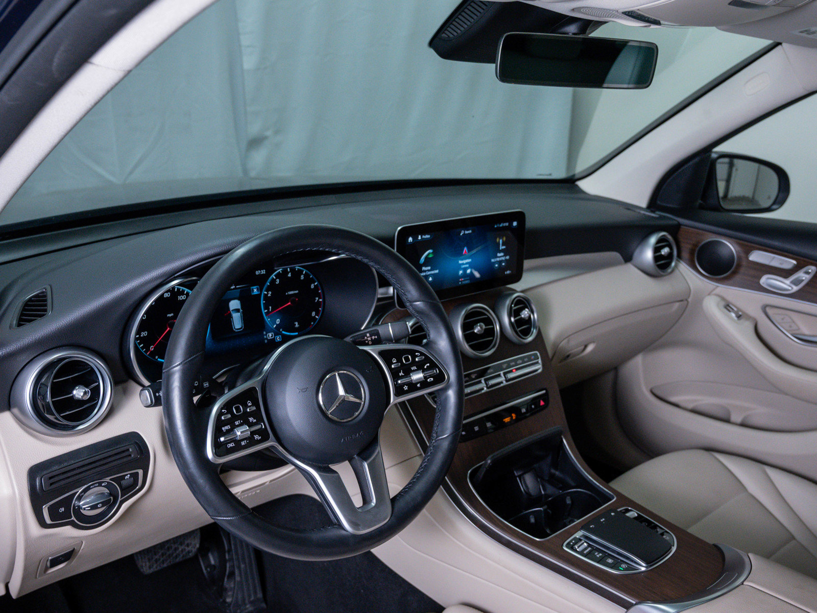 Used 2022 Mercedes-Benz GLC 300 4MATIC image 21