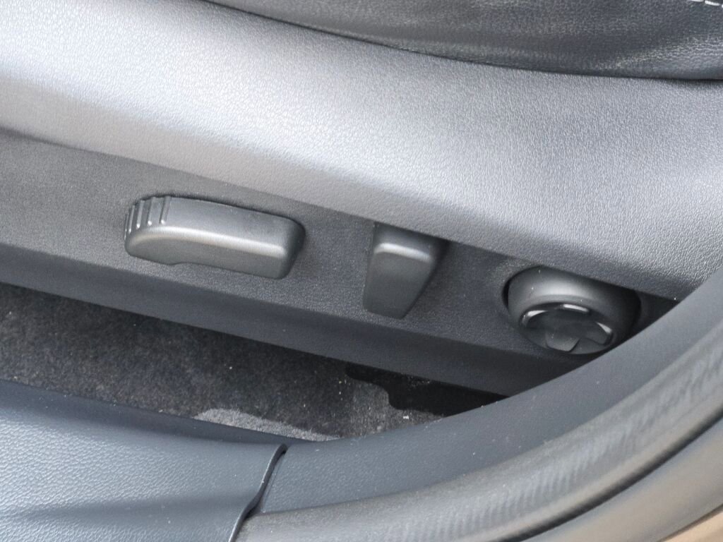 Certified 2023 Subaru Outback Limited image 23