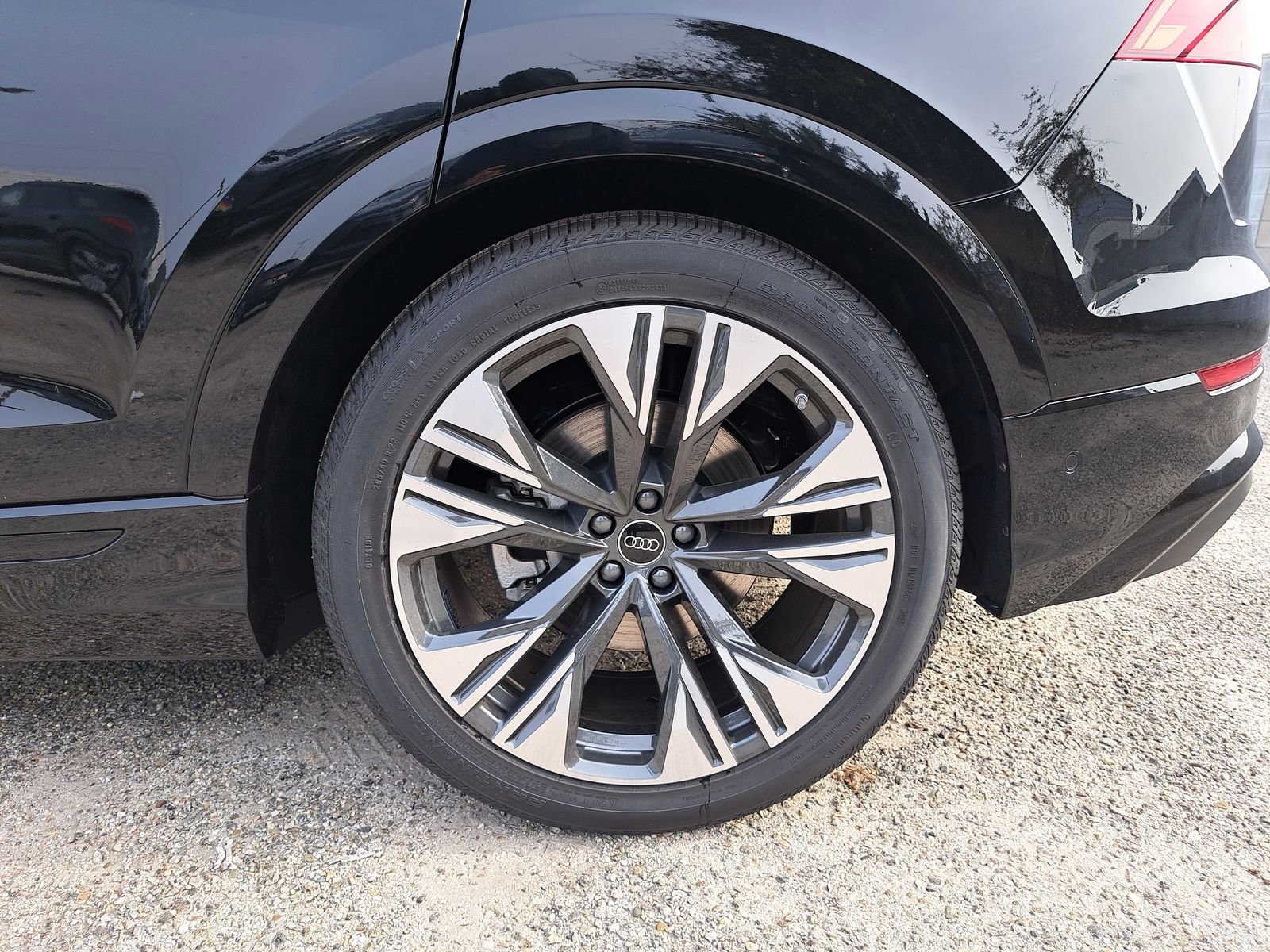 New 2026 Audi Q8 Prestige image 37