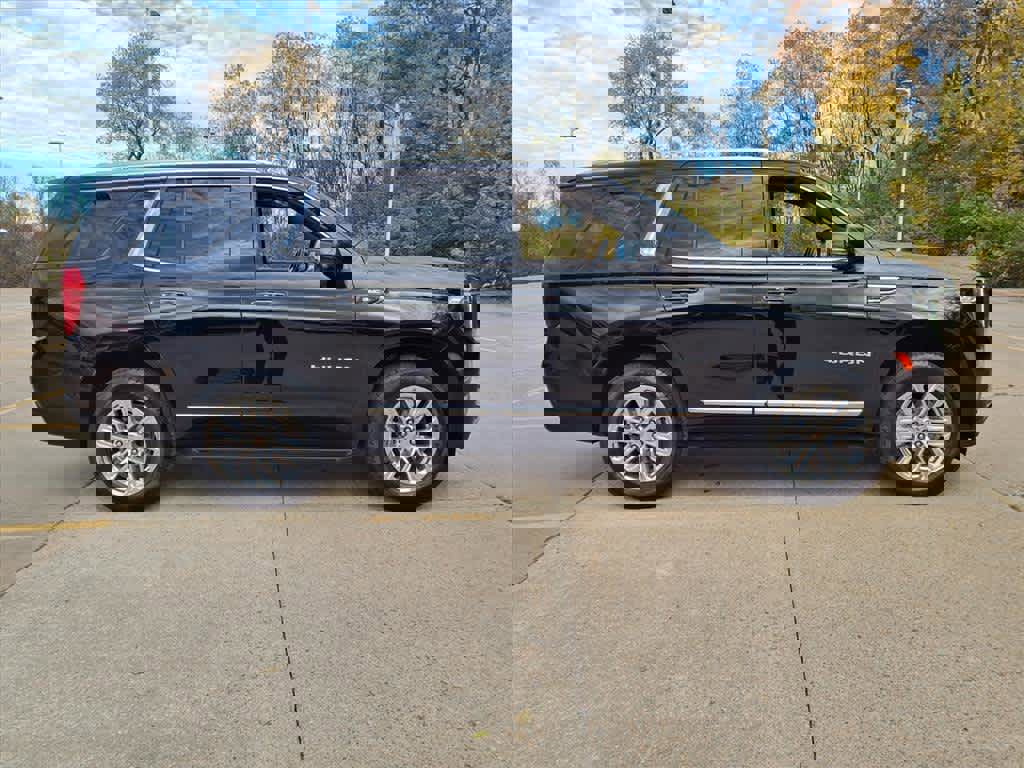 Used 2021 GMC Yukon SLT w/ SLT Luxury Plus Package image 7