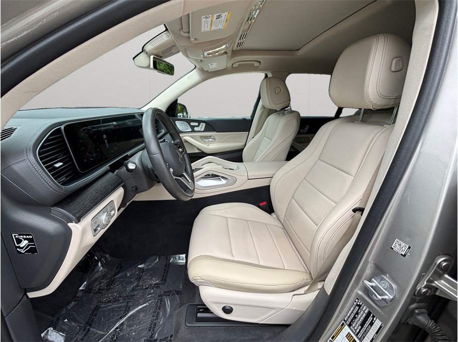 Used 2020 Mercedes-Benz GLS 450 4MATIC image 2