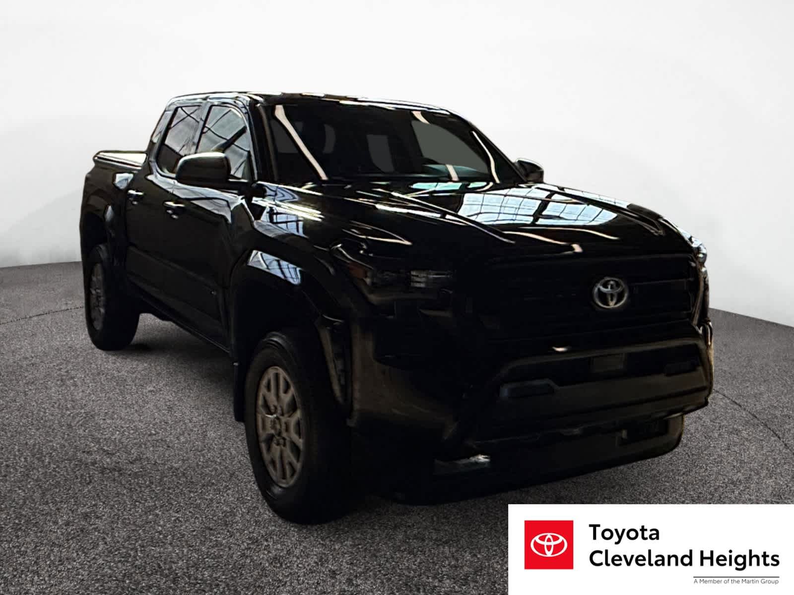 Used 2024 Toyota Tacoma SR AWD/4WD image 3