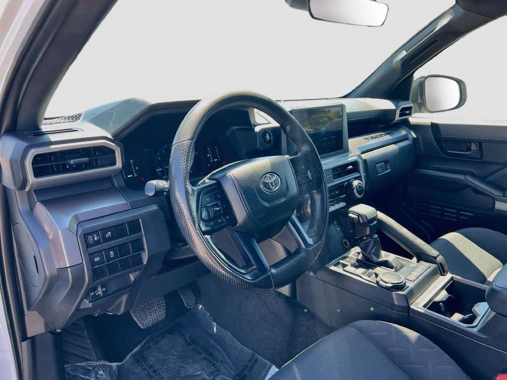 Used 2024 Toyota Tacoma SR5 AWD/4WD image 9