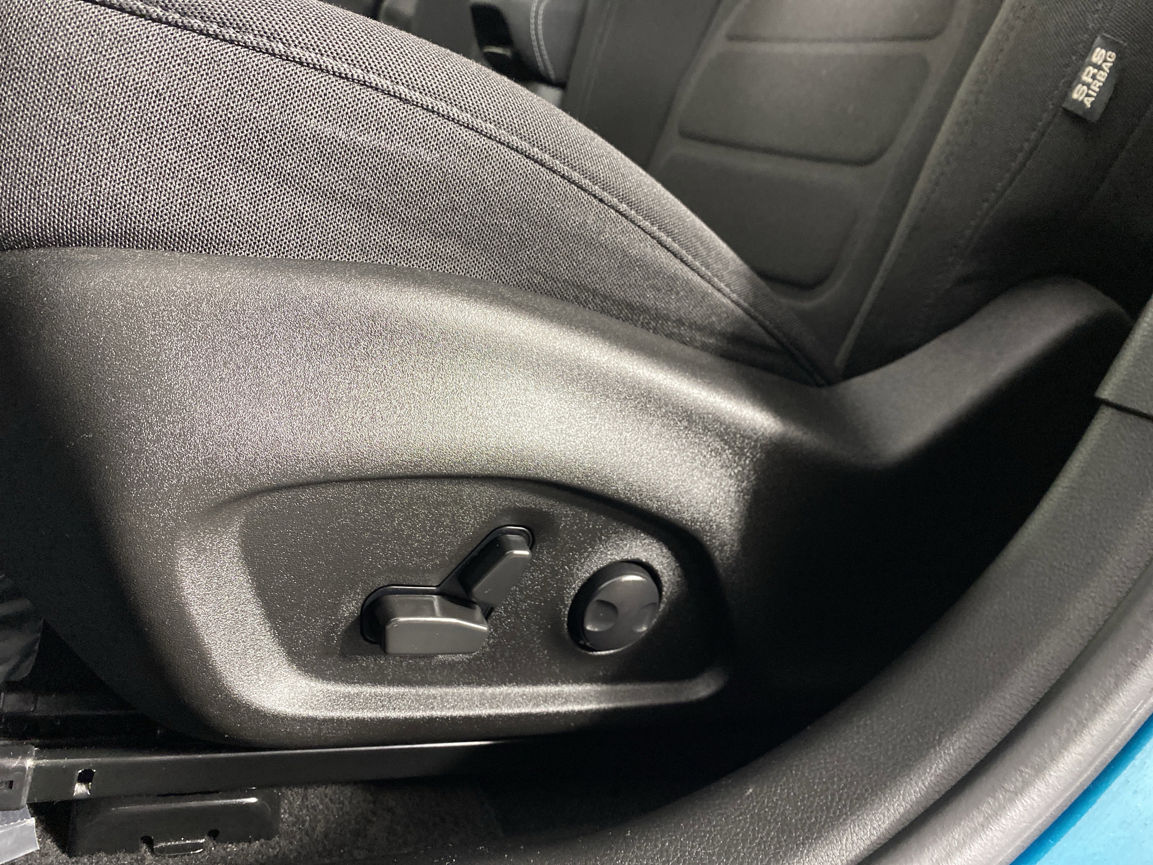 Used 2022 Jeep Renegade Latitude w/ Convenience Group AWD/4WD image 18