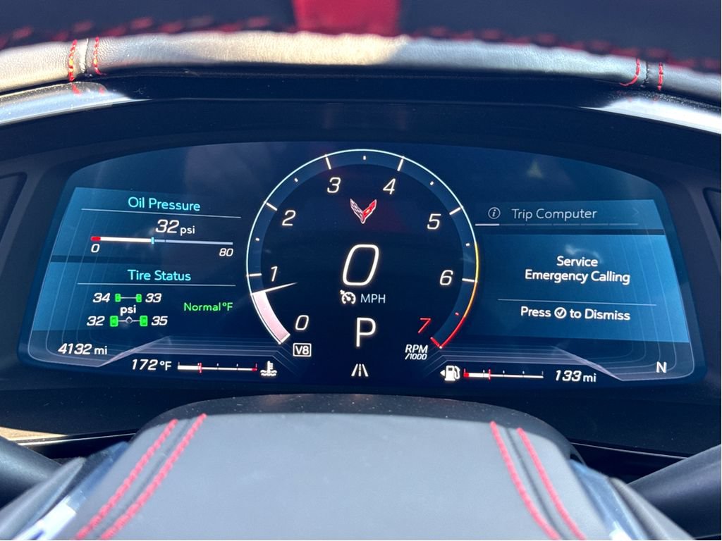 Used 2025 Chevrolet Corvette Stingray Premium Cpe w/ Z51 Performance Package RWD image 17