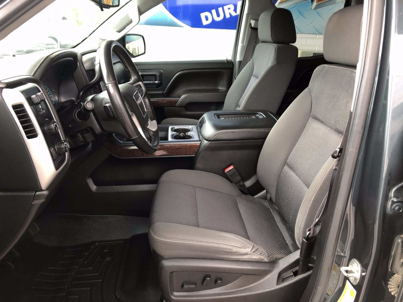 Used 2017 GMC Sierra 1500 SLE w/ SLE Value Package AWD/4WD image 16
