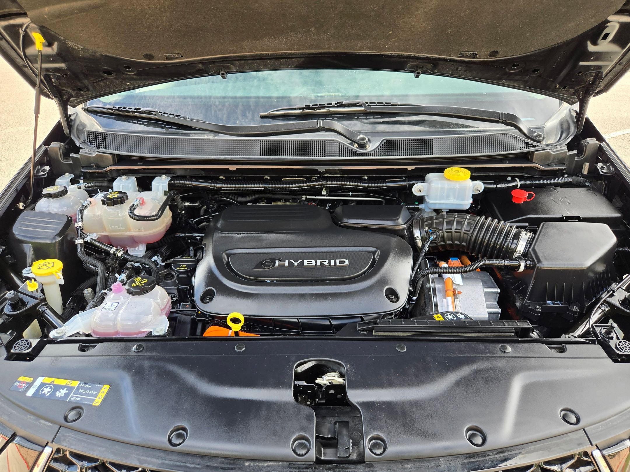 Used 2023 Chrysler Pacifica Touring-L image 32