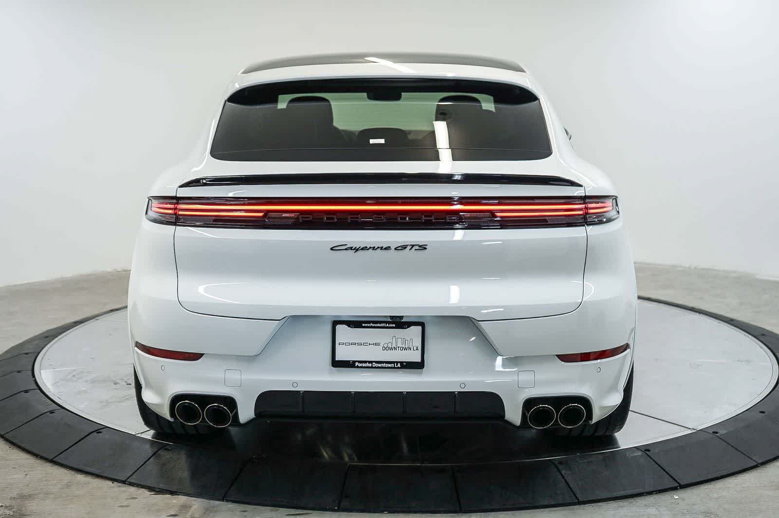 New 2026 Porsche Cayenne GTS AWD/4WD image 10