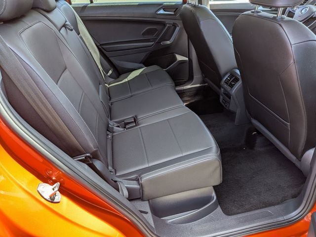 Used 2019 Volkswagen Tiguan SE w/ Panoramic Sunroof Package AWD/4WD image 25