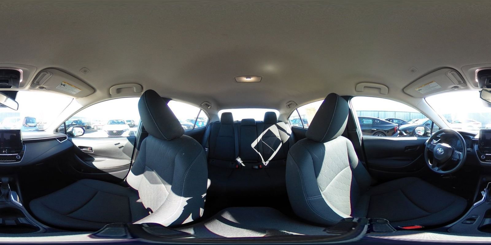 Used 2025 Toyota Corolla LE FWD image 41