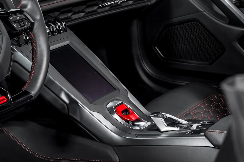 Used 2022 Lamborghini Huracan EVO RWD image 22