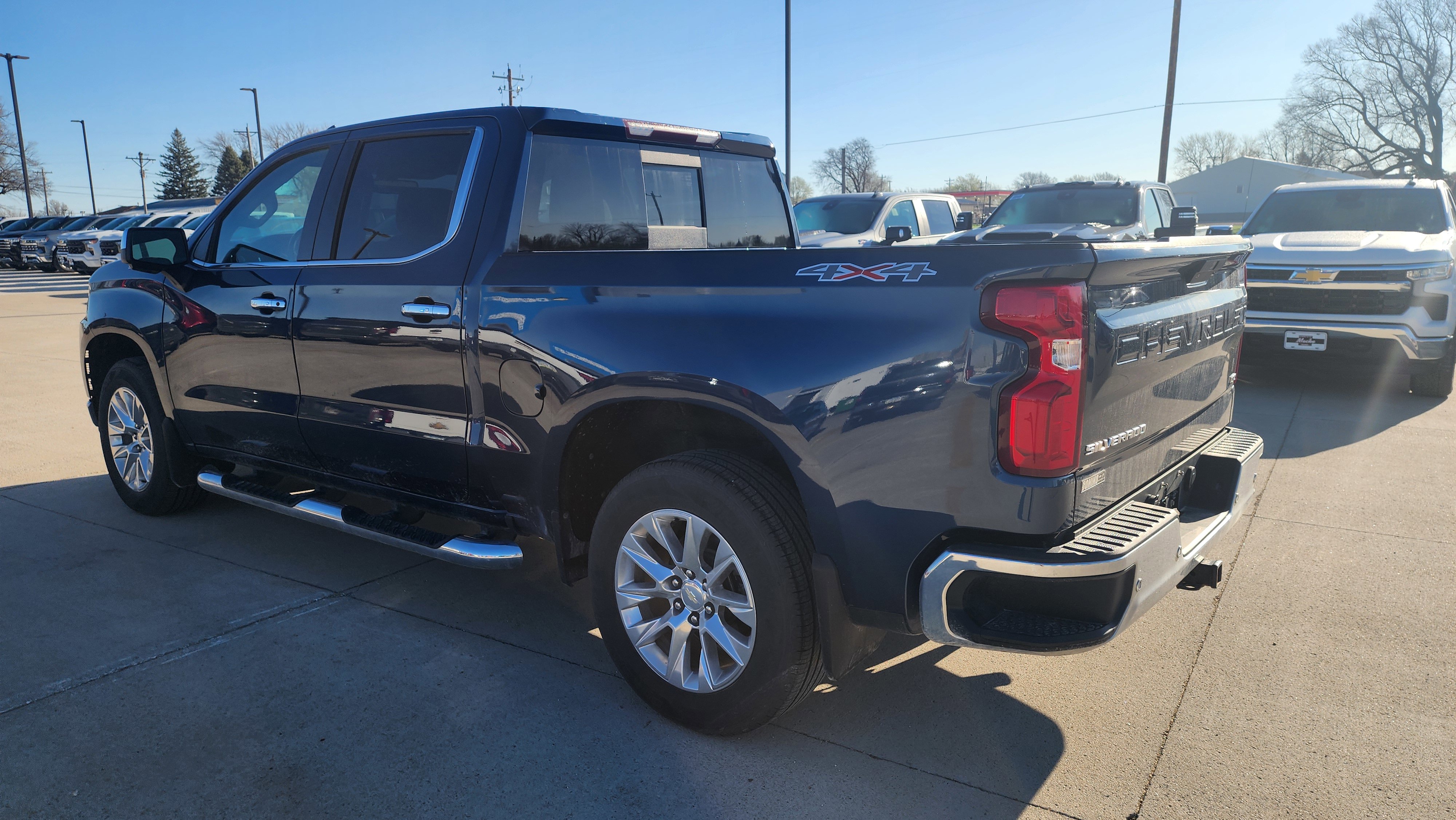 Used 2019 Chevrolet Silverado 1500 LTZ w/ LTZ Plus Package image 6