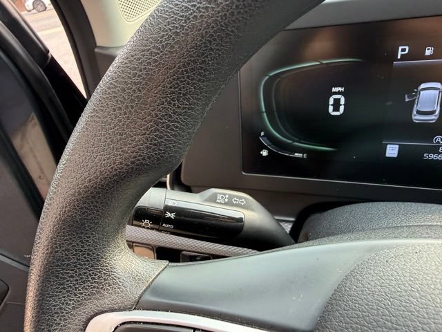 Used 2024 Kia Sportage LX AWD/4WD image 31