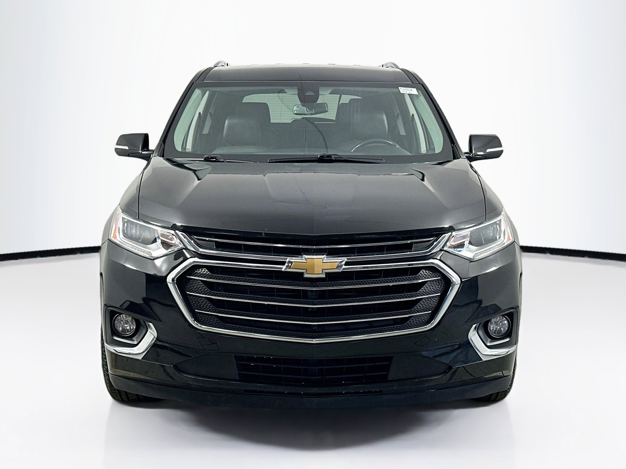 Used 2019 Chevrolet Traverse Premier w/ Driver Confidence II Package image 2