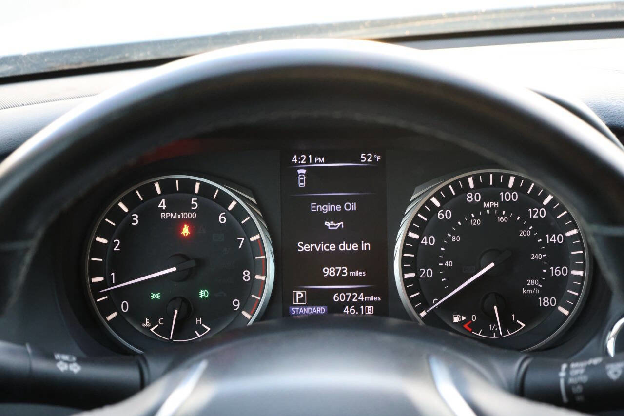 Used 2019 INFINITI Q50 Luxe w/ Essential Package (3.0T Luxe) image 19