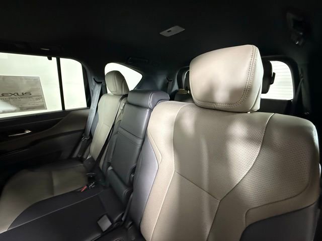 New 2025 Lexus LX 700h Overtrail image 26