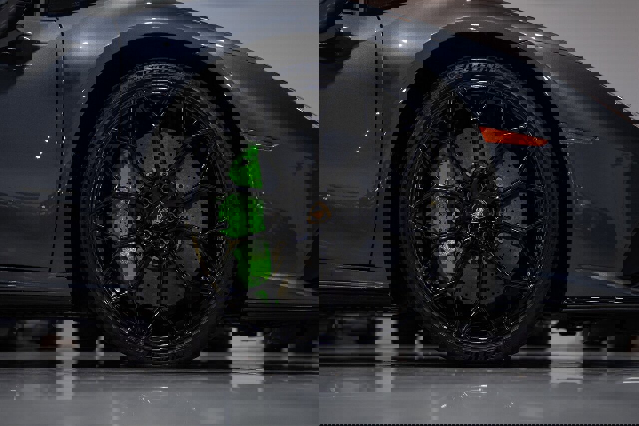 Used 2020 Lamborghini Huracan EVO image 45