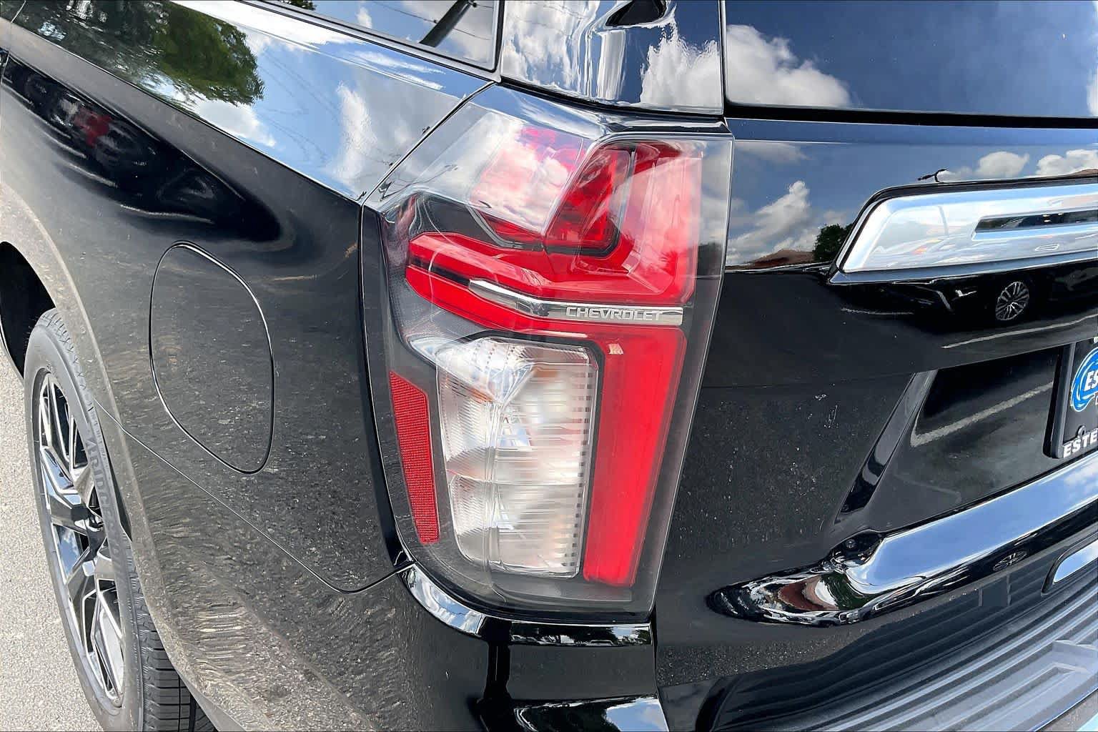 Used 2023 Chevrolet Tahoe High Country AWD/4WD image 29