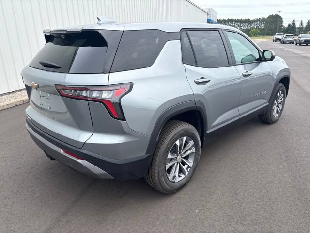 New 2026 Chevrolet Equinox LT w/ Convenience Package II AWD/4WD image 3