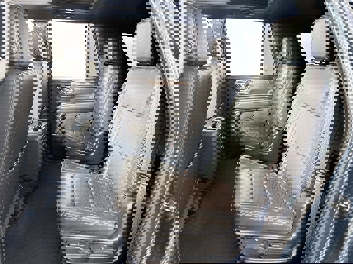 Used 2021 Chevrolet Tahoe High Country image 32