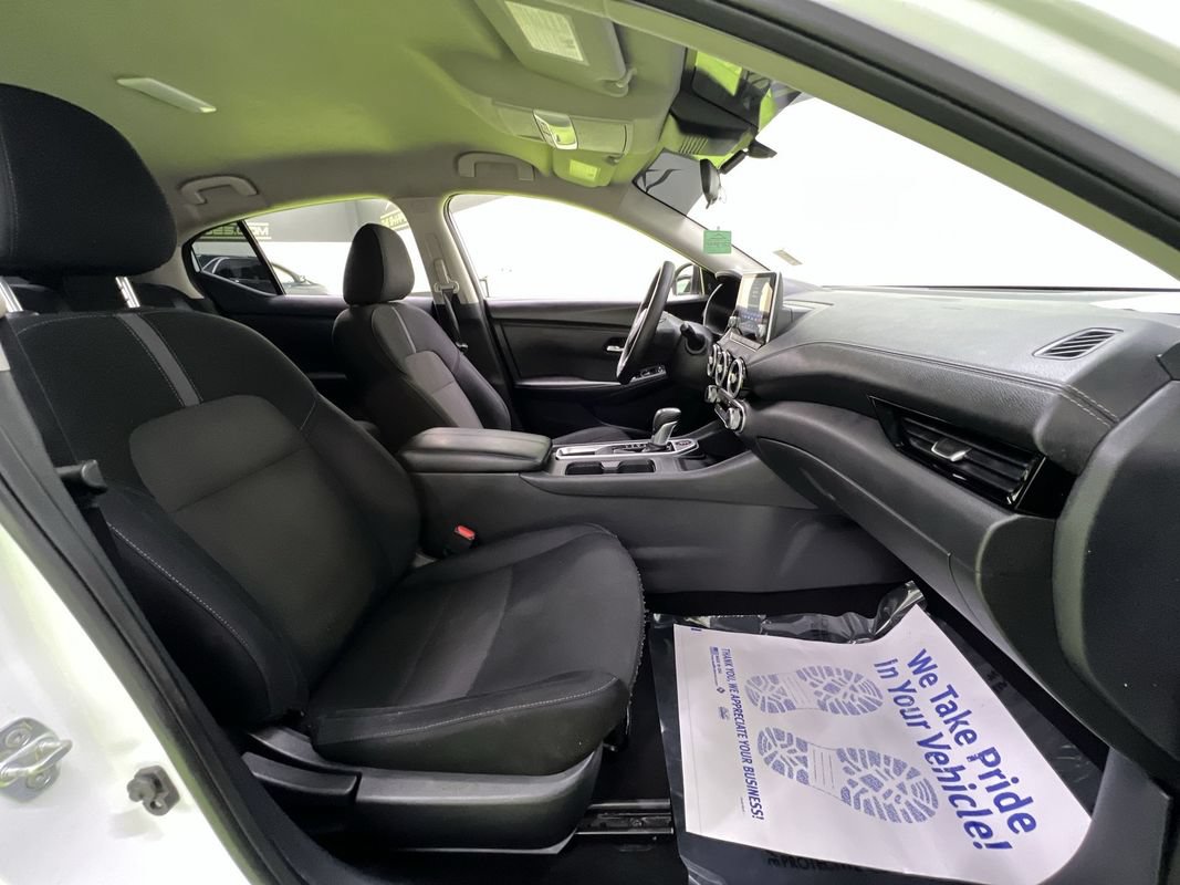 Used 2024 Nissan Sentra SV FWD image 28