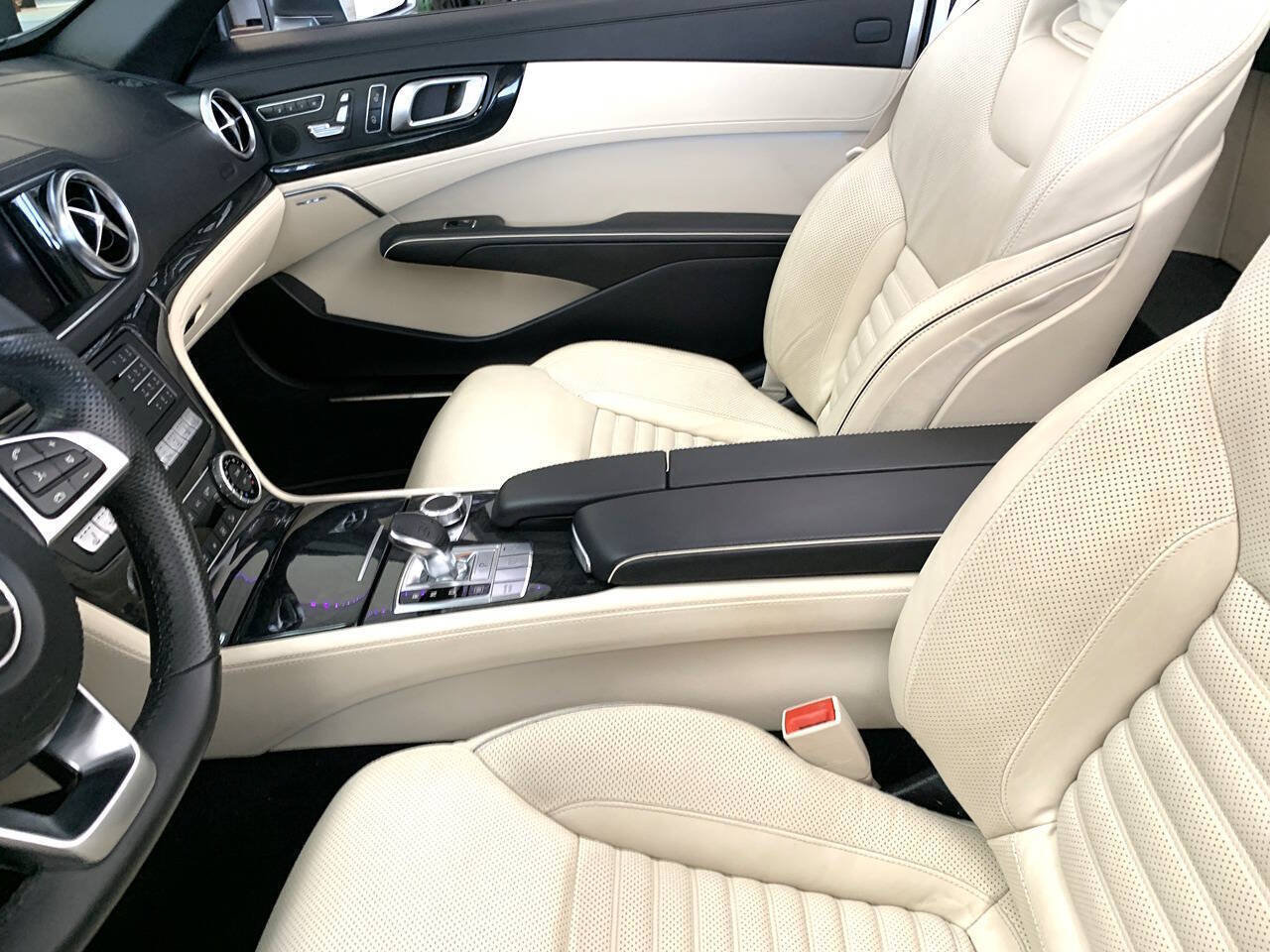Used 2017 Mercedes-Benz SL 450 image 10