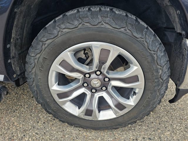 Used 2021 RAM 1500 Limited w/ Bed Utility Group image 5