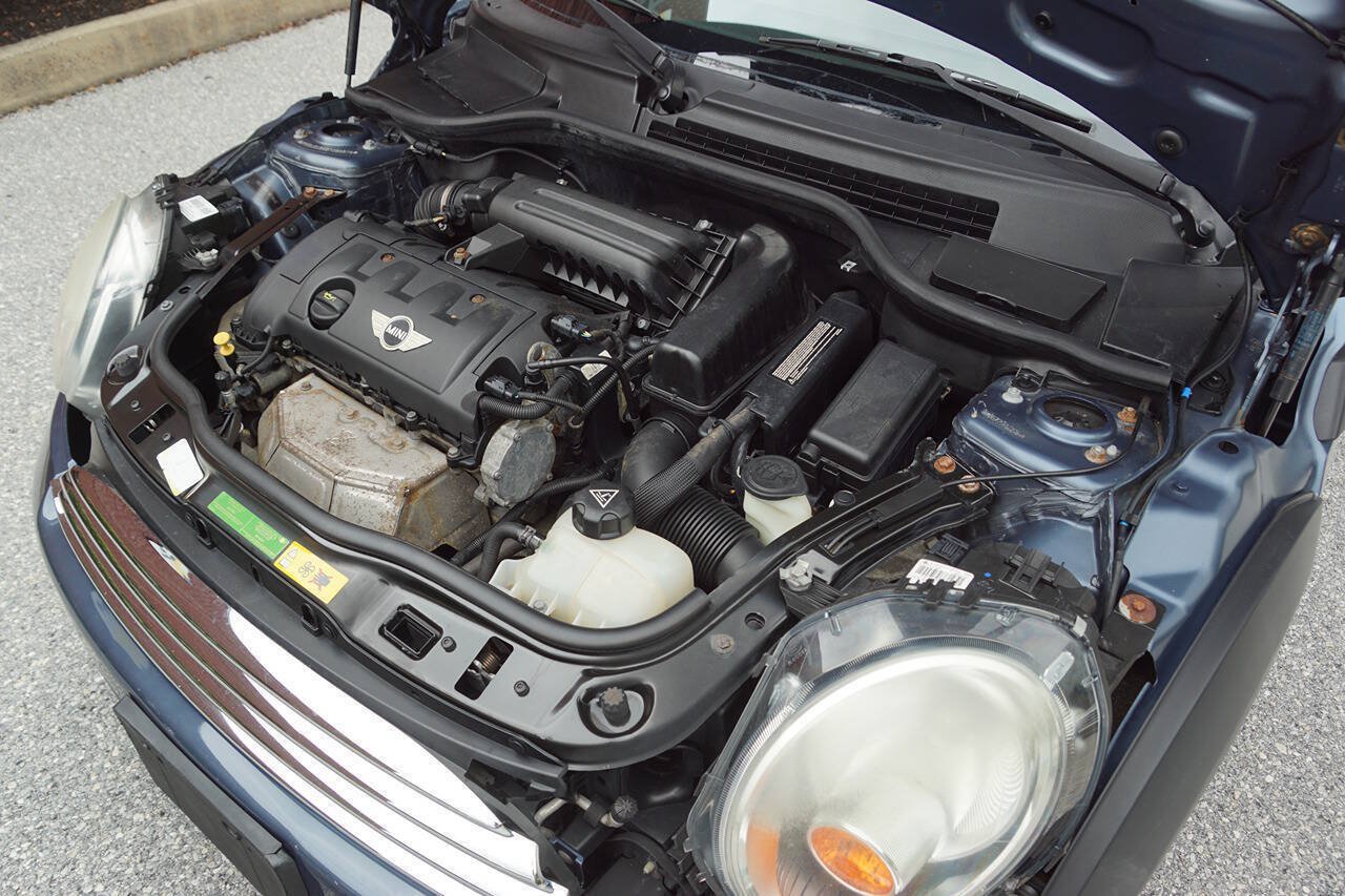 Used 2011 MINI Cooper Hardtop FWD image 37