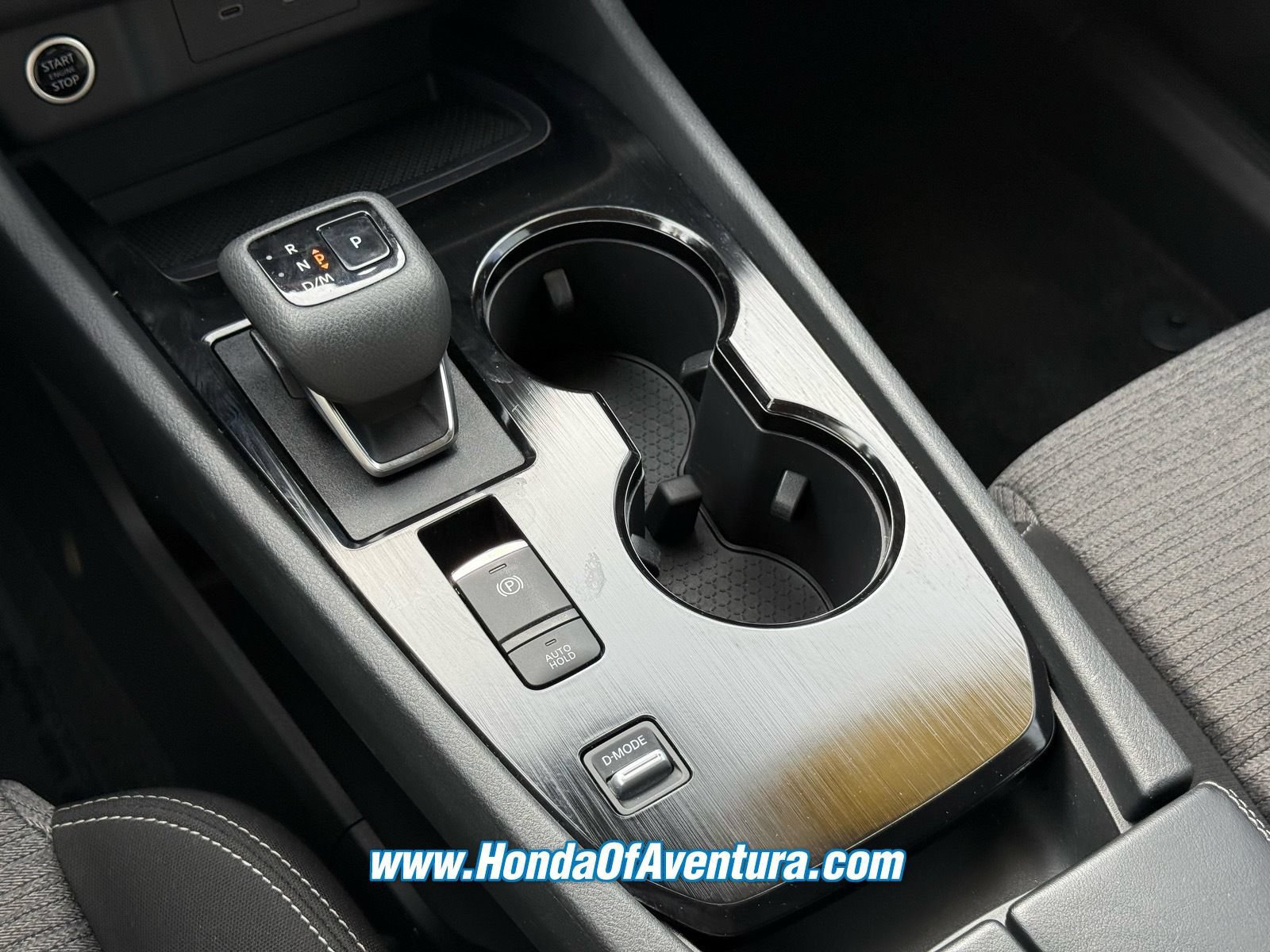 Used 2023 Nissan Rogue SV FWD image 18