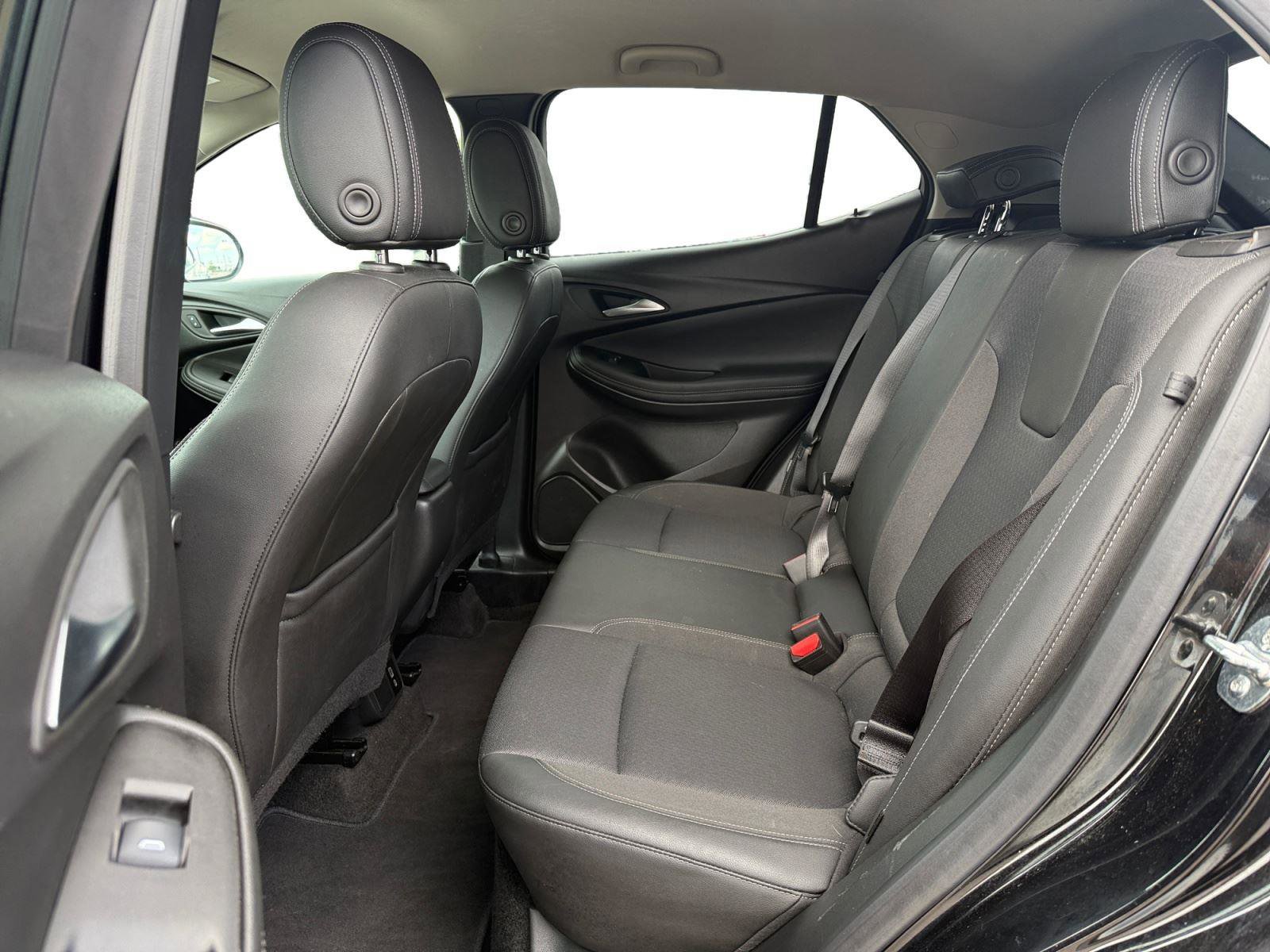 Used 2025 Buick Encore GX Preferred image 19