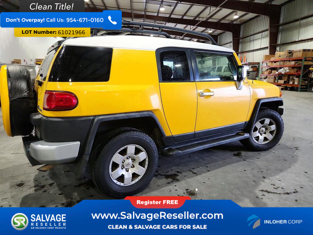 Used 2008 Toyota FJ Cruiser 2WD w/ Upgrade Pkg 2 image 4