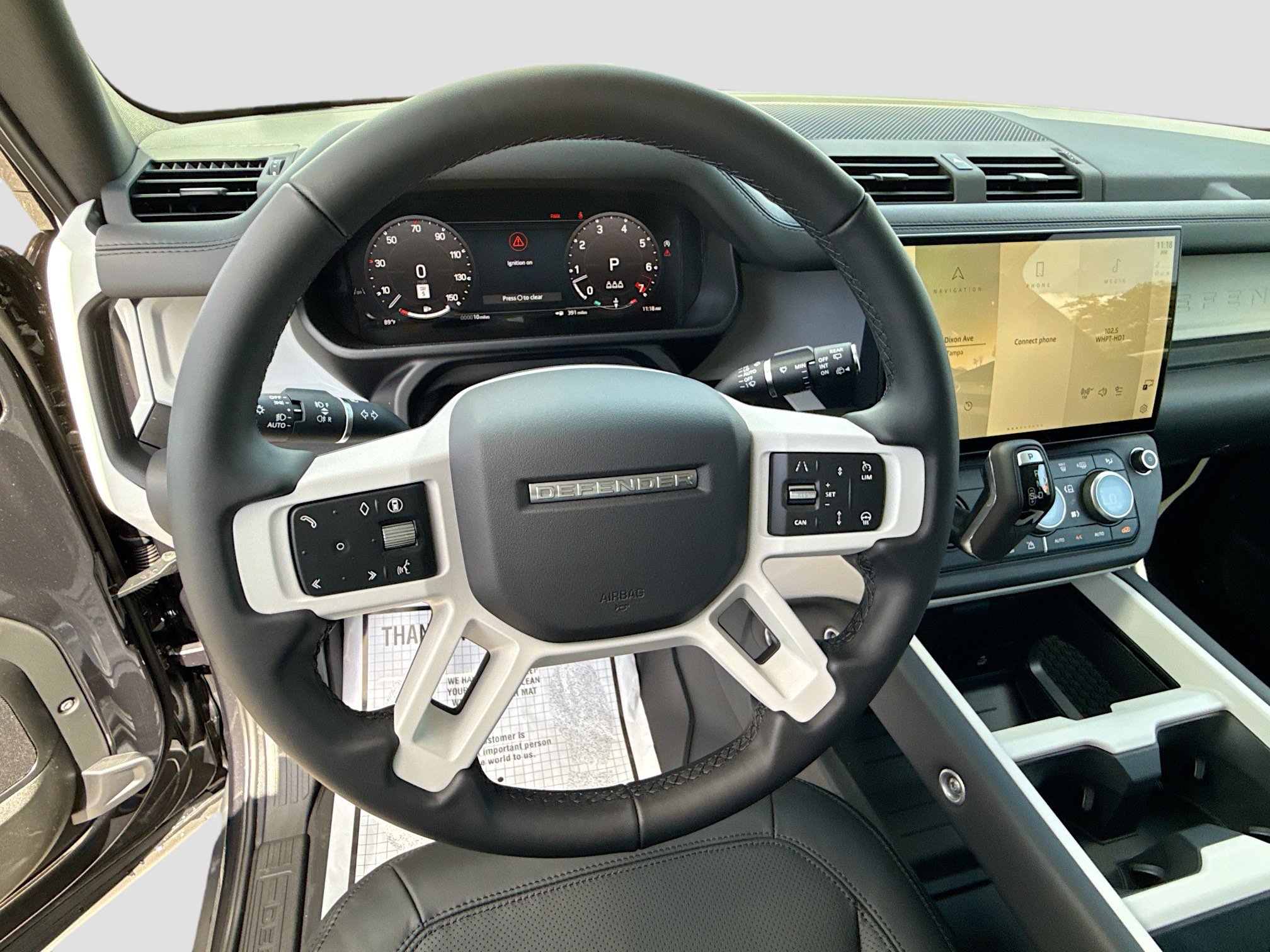 New 2026 Land Rover Defender 110 X-Dynamic SE AWD/4WD image 39