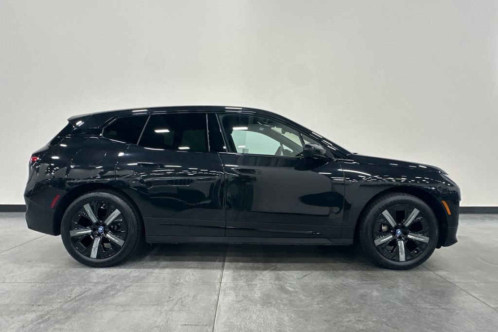 Certified 2024 BMW iX xDrive50 AWD/4WD image 3