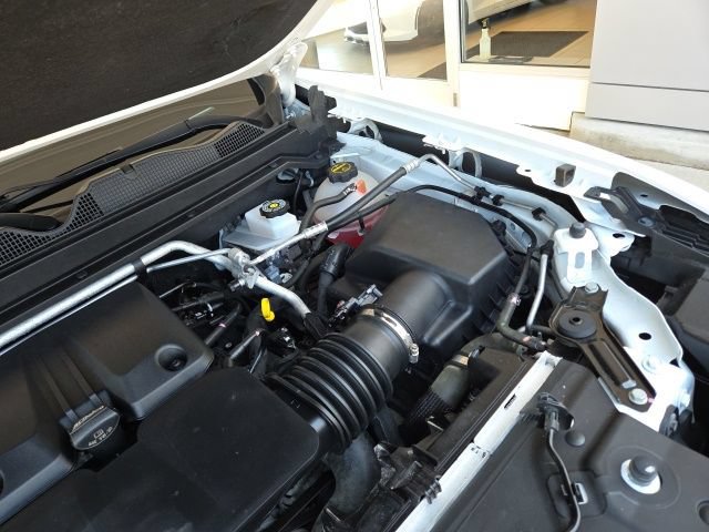 Used 2024 Chevrolet Colorado Trail Boss w/ Technology Package AWD/4WD image 73