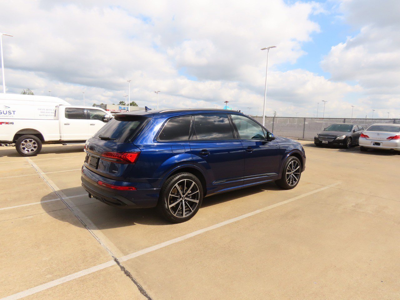 Used 2023 Audi Q7 3.0T Premium Plus w/ Premium Plus Package image 11