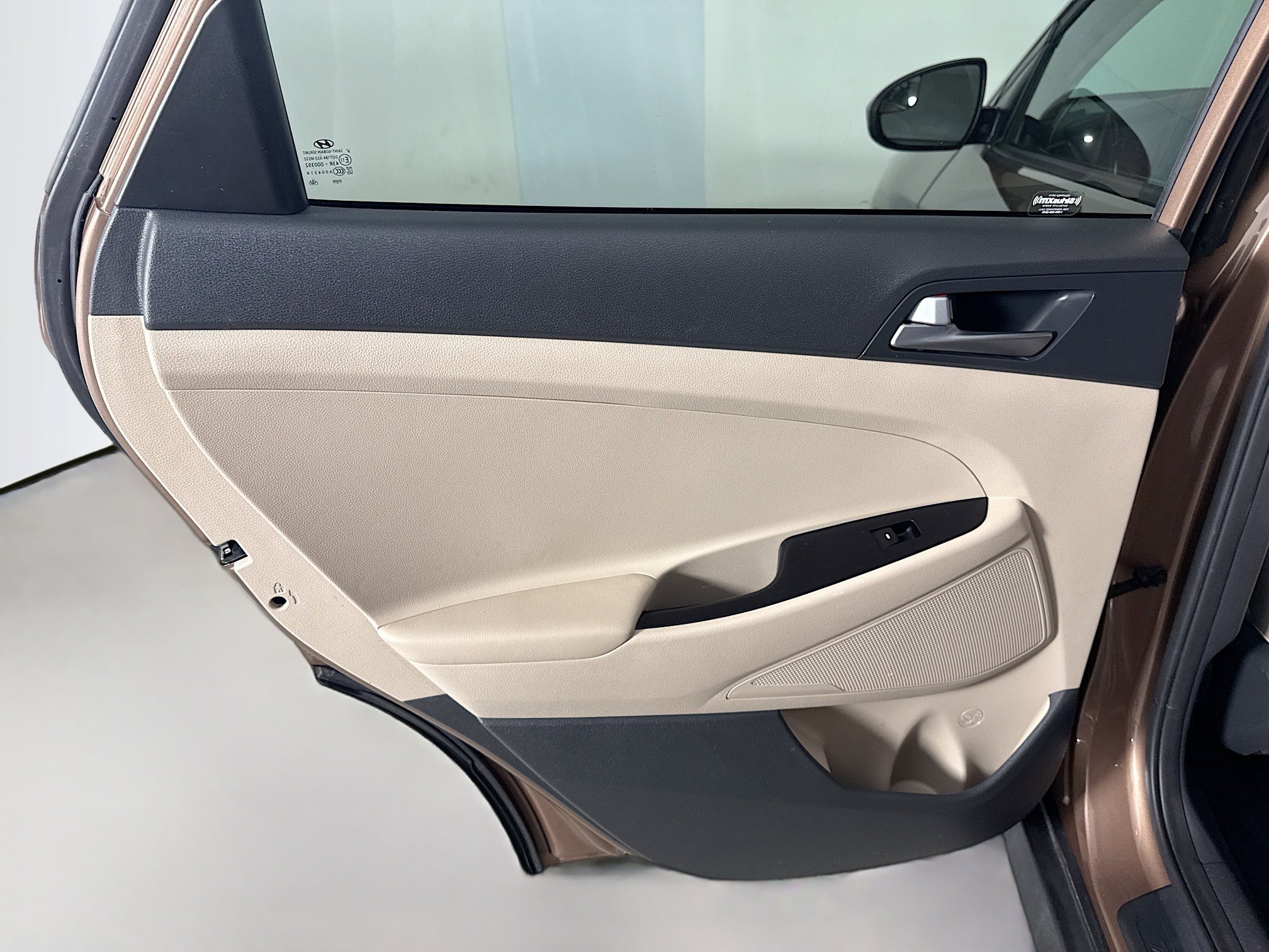 Used 2017 Hyundai Tucson SE image 25