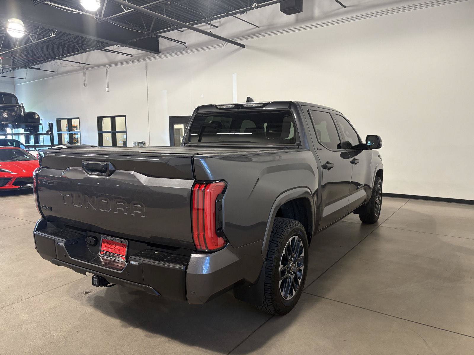 Used 2024 Toyota Tundra Limited AWD/4WD image 3