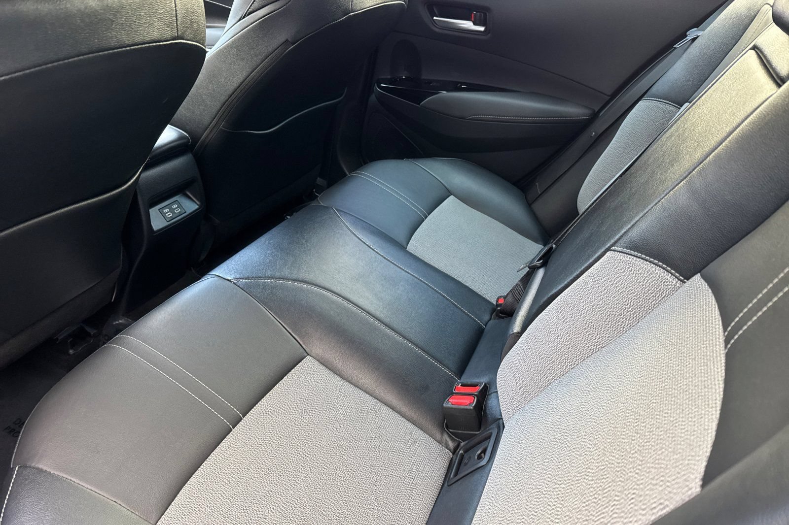 Certified 2025 Toyota Corolla XSE FWD image 16