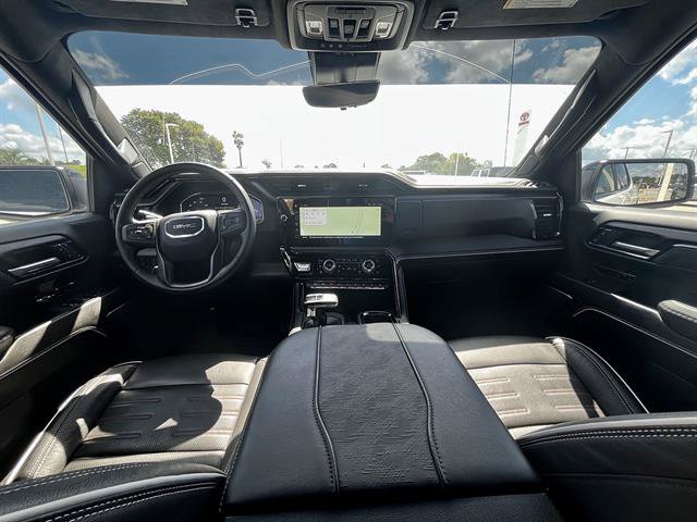 Used 2025 GMC Sierra 1500 AT4X AWD/4WD image 11