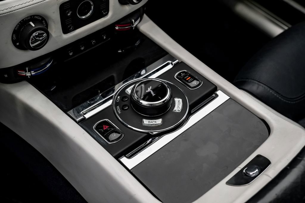 Used 2019 Rolls-Royce Ghost image 27