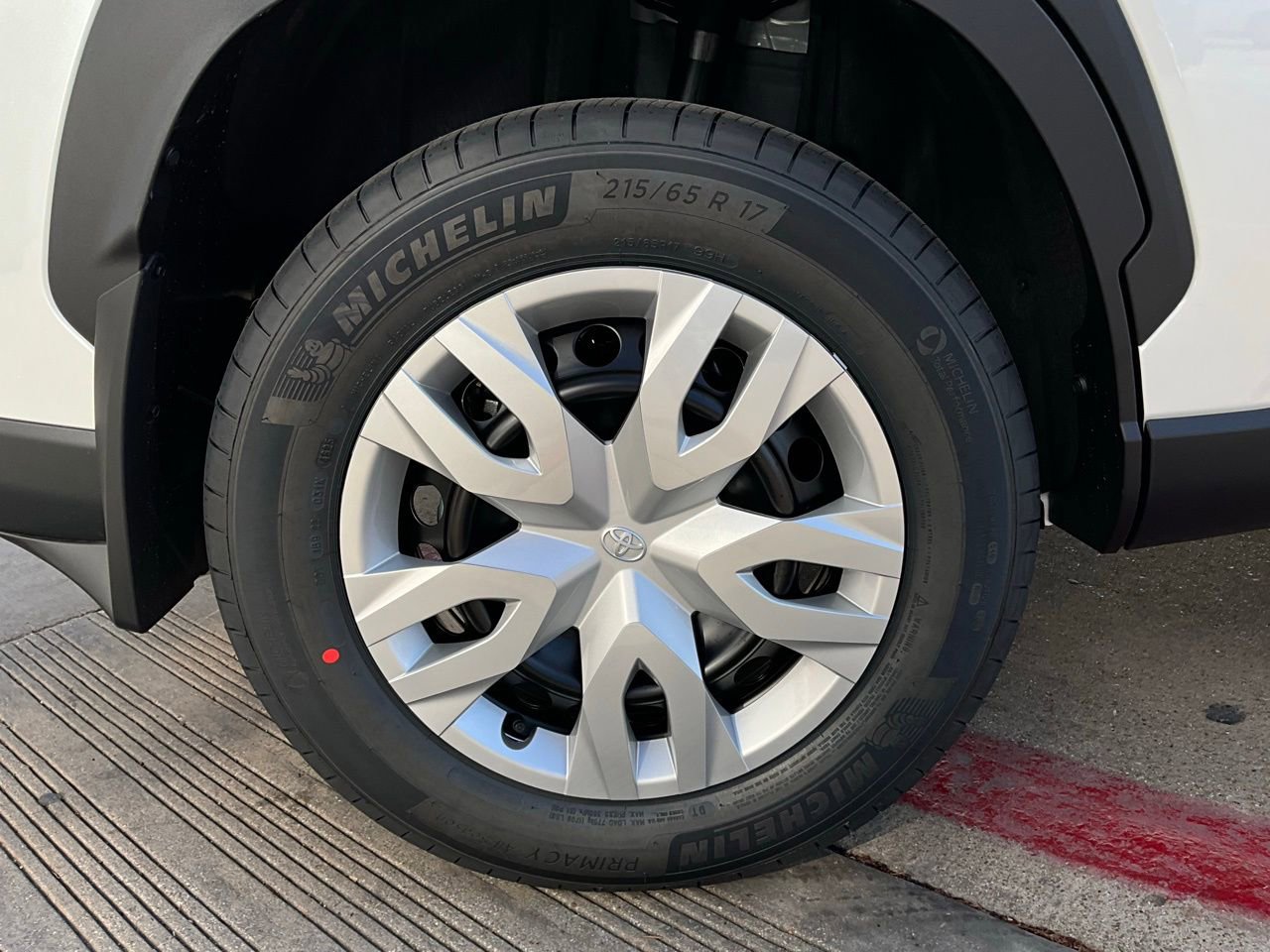 New 2026 Toyota Corolla Cross L image 9