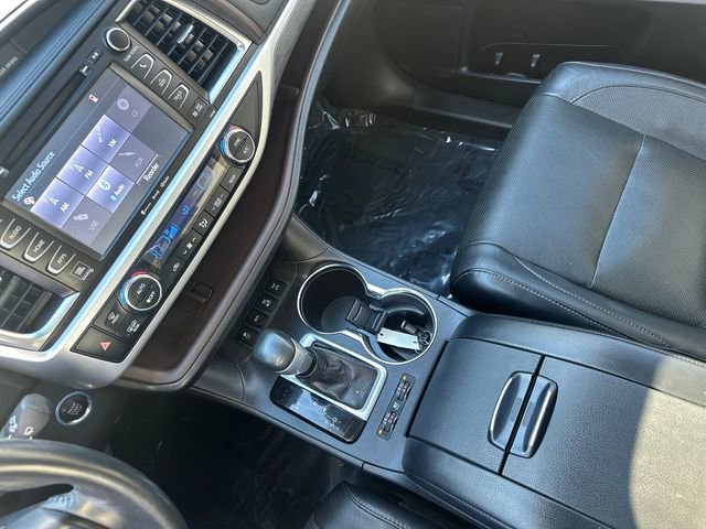 Used 2018 Toyota Highlander Limited Platinum image 38