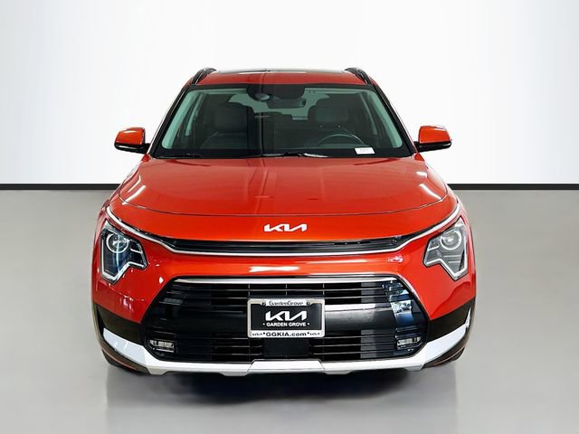 Certified 2023 Kia Niro EX Touring image 2